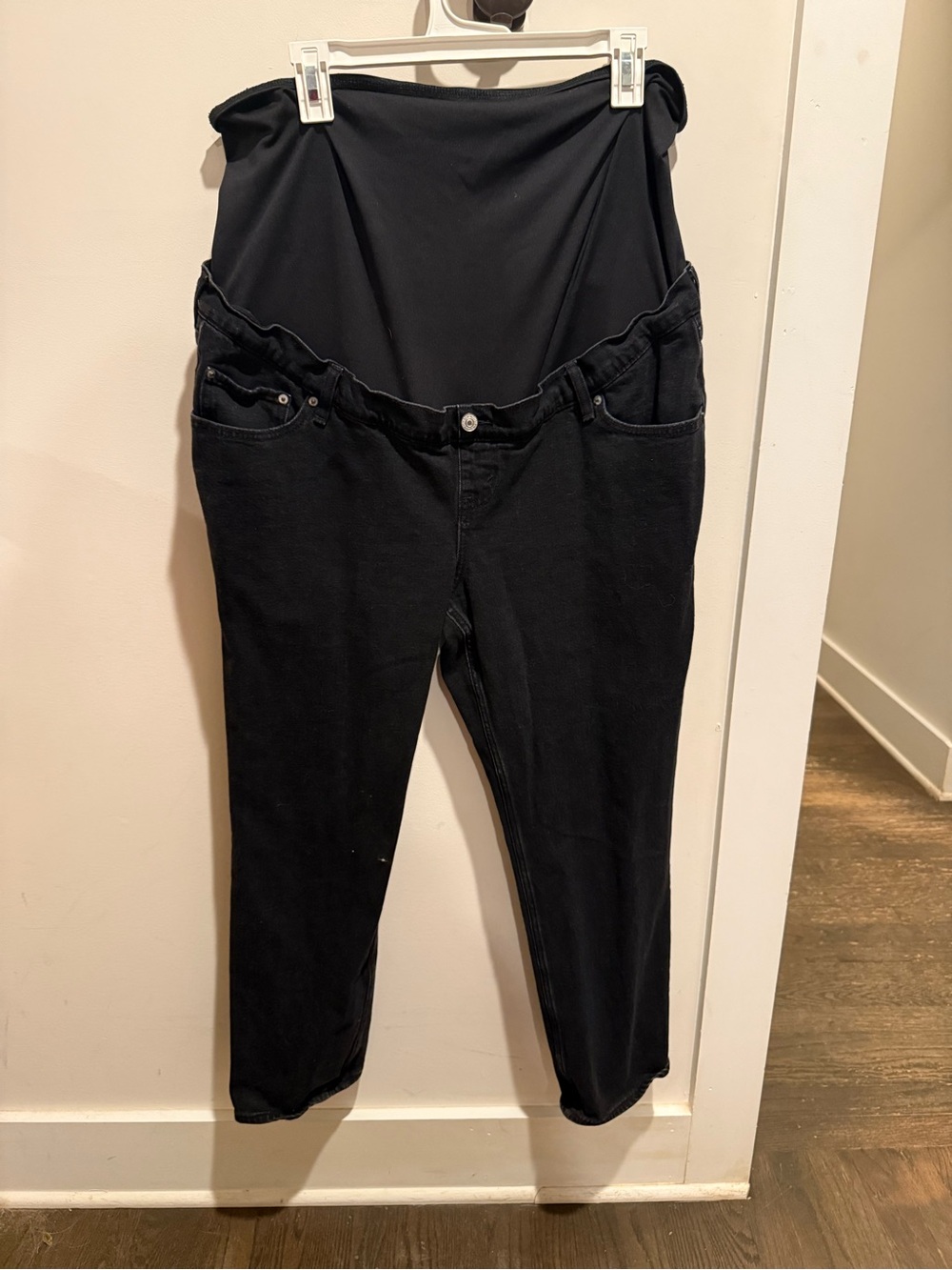 Abercrombie & Fitch Black Maternity Ankle Straight Jeans with Belly Band